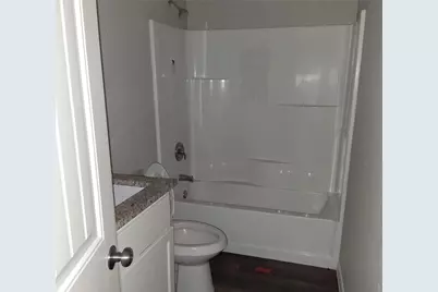 207 E McCoulskey Street, Terrell, TX 75160 - Photo 13