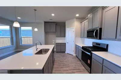 139 Stanton Avenue, Rhome, TX 76078 - Photo 3