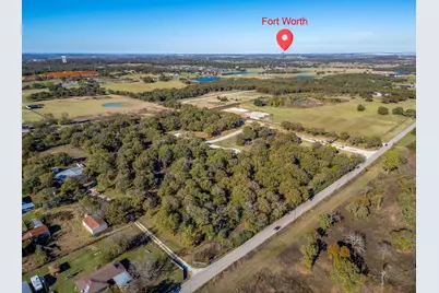 10200 Belle Oak Court, Burleson, TX 76028 - Photo 7