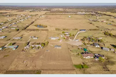 1080 Crow Lane, Terrell, TX 75161 - Photo 35