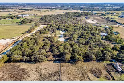 10105 Belle Oak Court, Burleson, TX 76028 - Photo 13