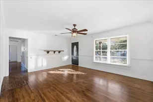 7835 Tillman St, Dallas, TX 75217 - Photo 9