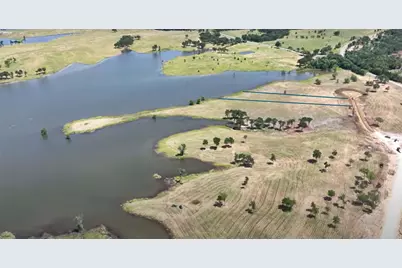 220 Lakeshore Lane, Windom, TX 75492 - Photo 1