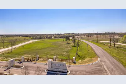 220 Lakeshore Lane, Windom, TX 75492 - Photo 13