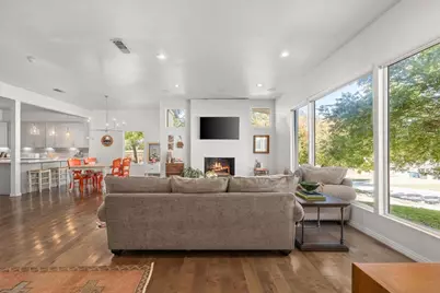 6121 Sharon Road, Fort Worth, TX 76116 - Photo 7