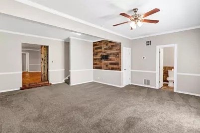 616 Bellevue Drive, Cleburne, TX 76033 - Photo 13