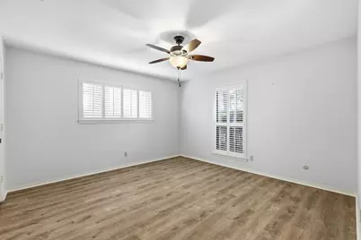 2505 Oak Manor Court, Arlington, TX 76012 - Photo 17