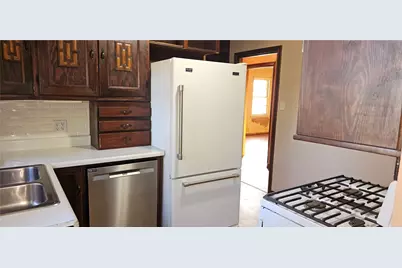 1061 E Walnut Street, Hillsboro, TX 76645 - Photo 19