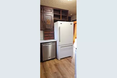 1061 E Walnut Street, Hillsboro, TX 76645 - Photo 21