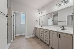 104 Skyline Dr, Glen Rose, TX 76043 - Photo 19