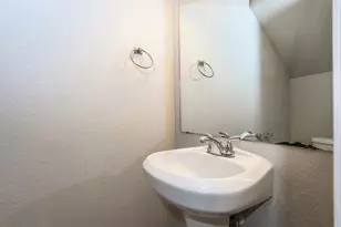 703 Woodcrest Dr, Ennis, TX 75119 - Photo 15