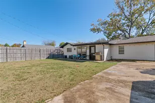 3217 Centennial Dr, Garland, TX 75042 - Photo 17