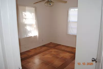 1660 Marsalis Road, Lancaster, TX 75134 - Photo 11