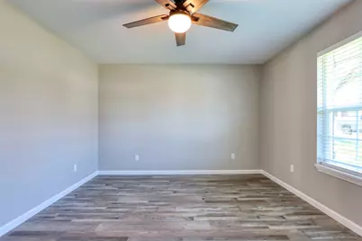 111 Kay, Robinson, TX 76706 - Photo 17