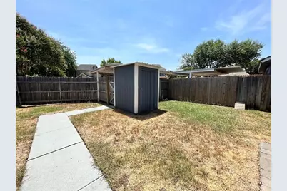 6419 Valleybrooke Court, Arlington, TX 76001 - Photo 21