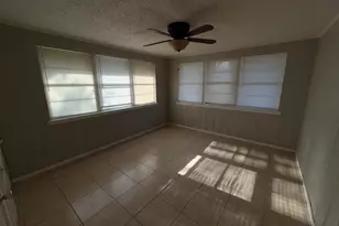 1805 Arrow Ln, Garland, TX 75042 - Photo 11