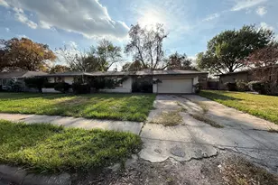 1805 Arrow Ln, Garland, TX 75042 - Photo 13