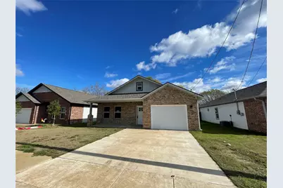 813 Sayle, Greenville, TX 75401 - Photo 3