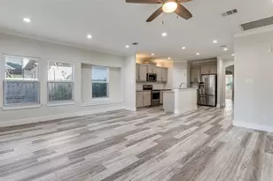 4019 Soloman Dr, Dallas, TX 75212 - Photo 7