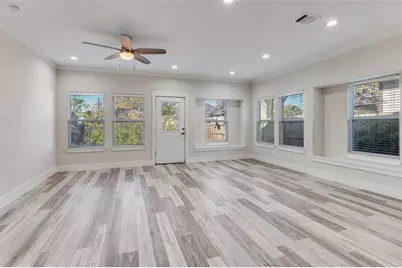 4019 Soloman Drive, Dallas, TX 75212 - Photo 15