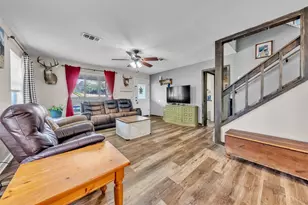 218 Private Rd 3638, Springtown, TX 76082 - Photo 9