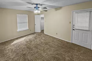 828 Mirabell Ct, Arlington, TX 76015 - Photo 9