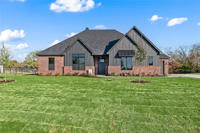 1033 Silver Sage Trail, Weatherford, TX 76085 - Photo 1