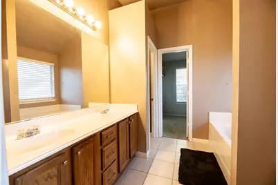 2720 Hilcroft Avenue, Denton, TX 76210 - Photo 19