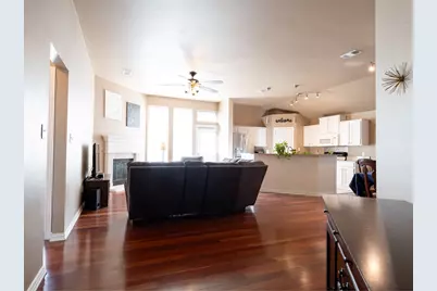 2720 Hilcroft Avenue, Denton, TX 76210 - Photo 7