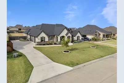 9009 Hidden Pond Street, Justin, TX 76247 - Photo 31