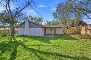 3801 Palomino Dr, Benbrook, TX 76116 - Photo 29