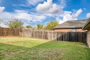 2311 Wimbledon Dr, Arlington, TX 76017 - Photo 25