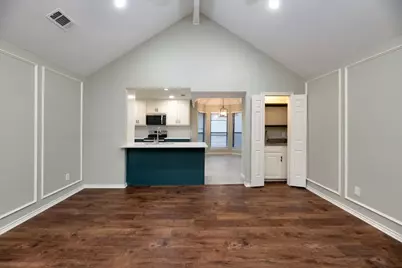 2311 Wimbledon Drive, Arlington, TX 76017 - Photo 11