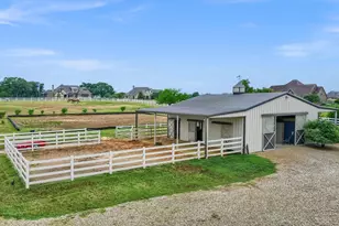 7621 Bruce Rd, Aubrey, TX 76227 - Photo 7