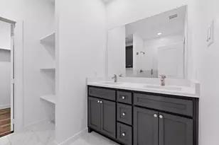 4523 Metropolitan Ave, Dallas, TX 75210 - Photo 13