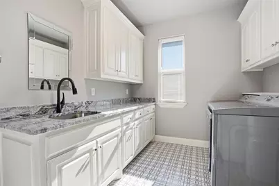 108 Spieth Court, Granbury, TX 76048 - Photo 29