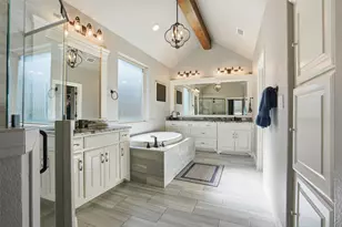 108 Spieth Ct, Granbury, TX 76048 - Photo 19