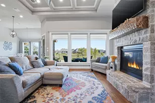 108 Spieth Ct, Granbury, TX 76048 - Photo 5