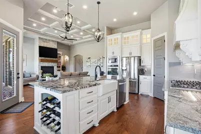 108 Spieth Court, Granbury, TX 76048 - Photo 13