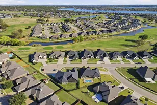 108 Spieth Ct, Granbury, TX 76048 - Photo 37