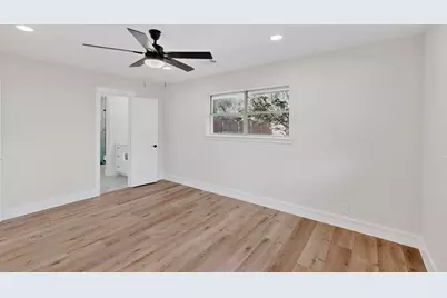 2203 Foxcroft Circle, Denton, TX 76209 - Photo 31