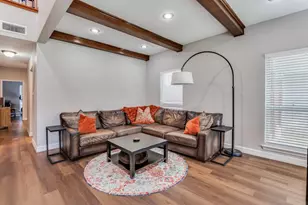 552 Josephine St, Dallas, TX 75246 - Photo 5