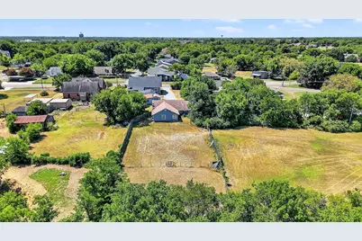 602 1/2 W Grand Street, Whitewright, TX 75491 - Photo 29