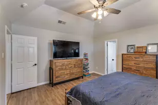 1217 Banks St, River Oaks, TX 76114 - Photo 23