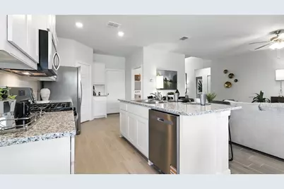 101 Seabiscuit Court, Granbury, TX 76049 - Photo 7