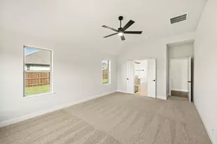 12525 Panther Creek Dr, Godley, TX 76044 - Photo 17