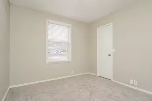 234 Fordham Dr, Glenn Heights, TX 75154 - Photo 13