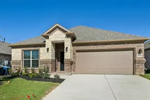 1033 Nighthawk Trl, Alvarado, TX 76009 - Photo 3