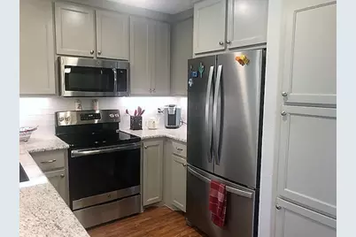 425 Sunnybrook Court, Bedford, TX 76021 - Photo 7