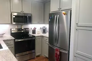 425 Sunnybrook Ct, Bedford, TX 76021 - Photo 7